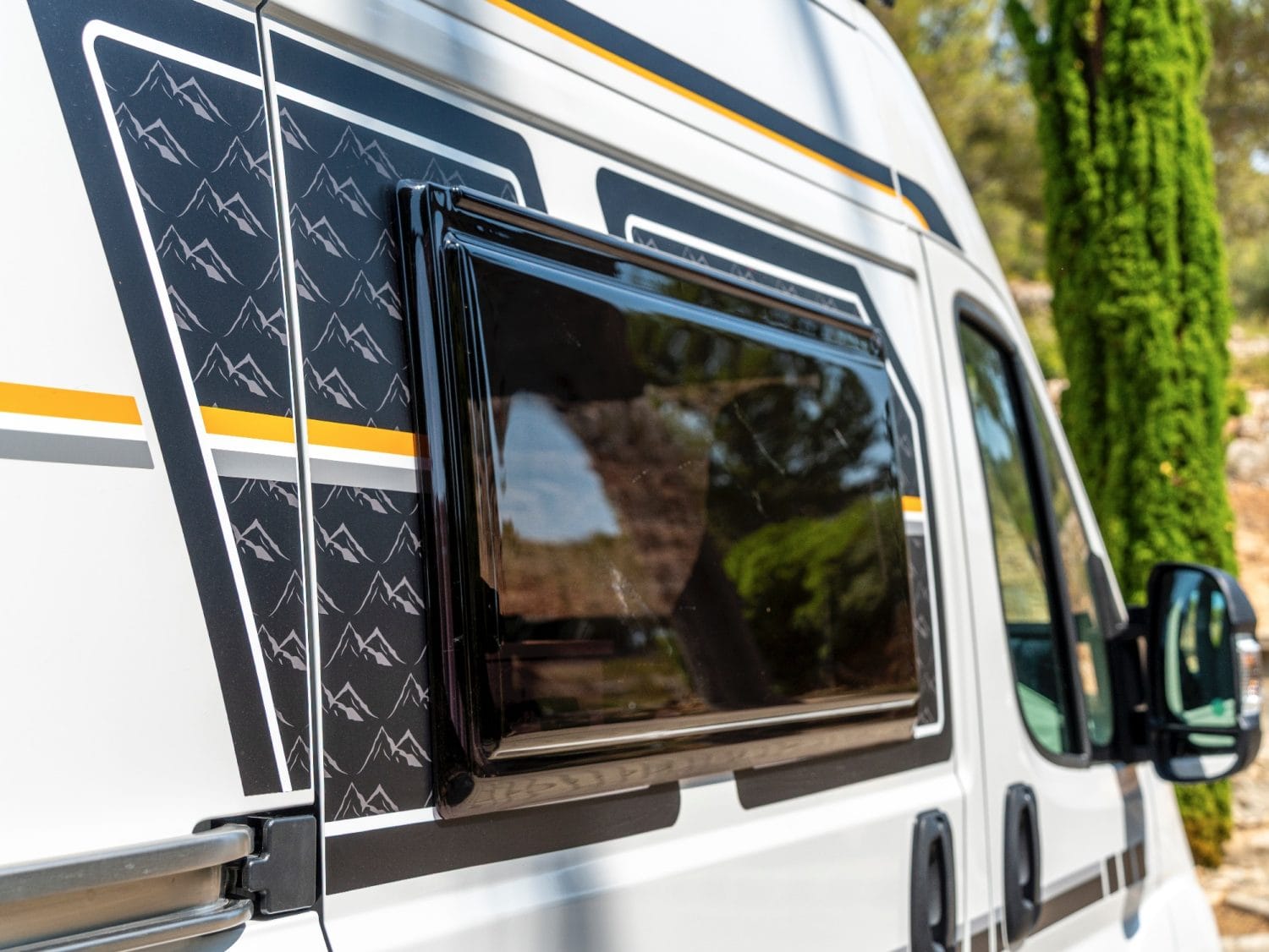 Benivan-2026_A7404873_B120UP_T26